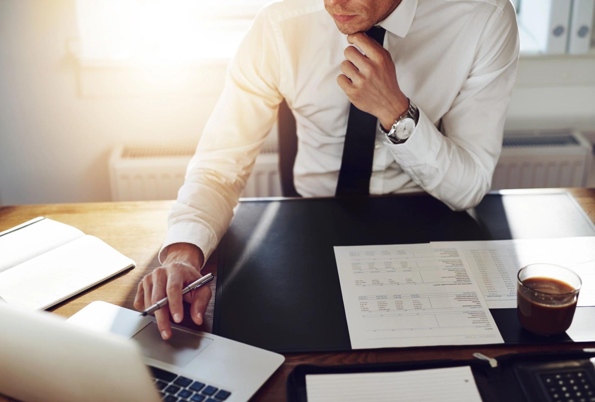 personal injury attorney working